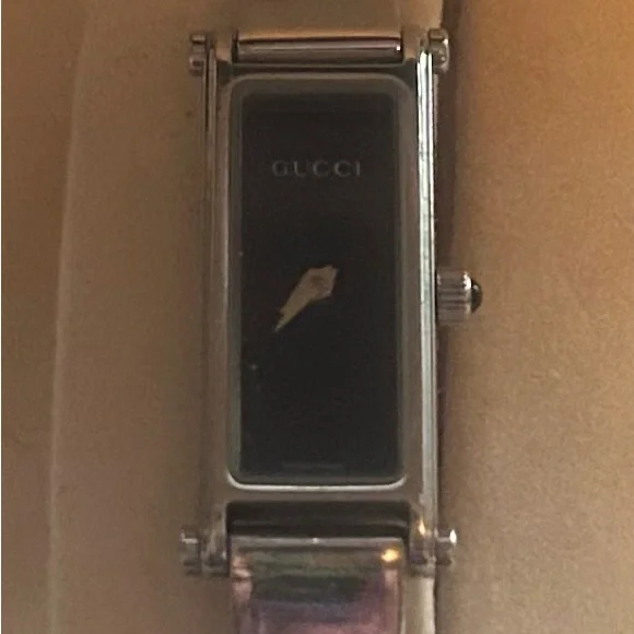 Gucci 1500L stainless steel horse bit bangle vintage (1997) watch. - Picture 1 of 6